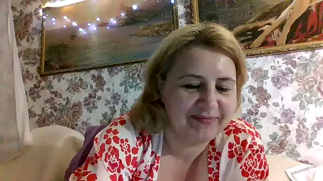 Snapshot of LustyyX chatting on 05/16/26, 05:12 LustyyX online show from 05/16/26, 05:12