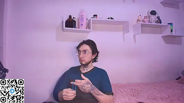 annyharriis online show from 11/07/25, 09:04