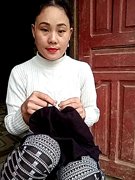 Ruaiuoi online show from 02/17/26, 12:51