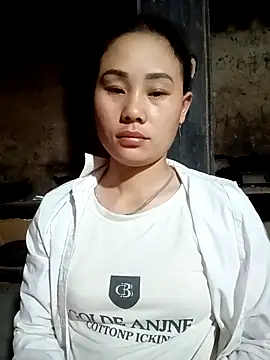 Ruaiuoi online show from 03/04/26, 10:16