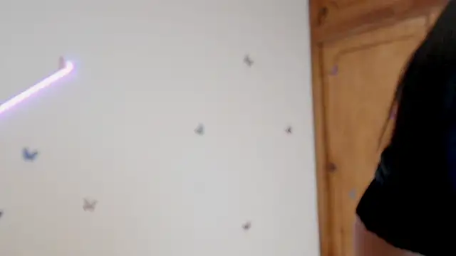 angelyxs online show from 11/04/25, 07:35