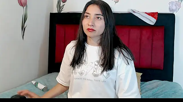 angelyxs online show from 12/20/25, 08:38