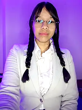 Iwarii online show from 01/08/26, 03:53