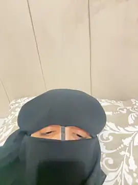 Snapshot of Moroccanbigass chatting on 09/14/25, 08:19 Moroccanbigass online show from 09/14/25, 08:19