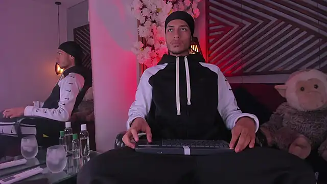 Adonis WB online show from 01/11/26, 04:06