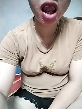 Mie rose online show from 09/14/25, 12:48