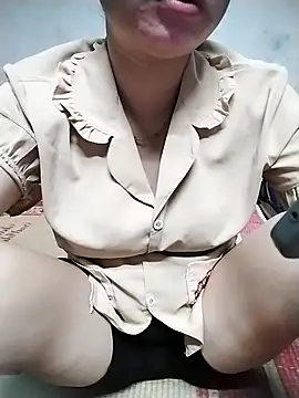 Mie rose online show from 09/27/25, 02:11