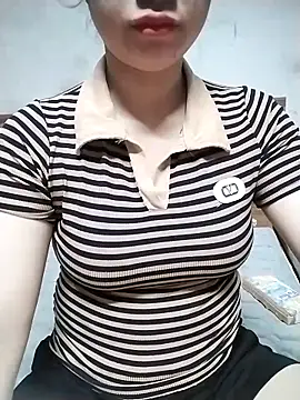 Mie rose online show from 11/06/25, 01:45