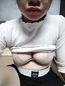 Mie rose online show from 11/11/25, 12:43