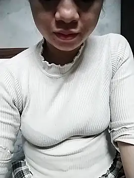 Snapshot of Mie_rose chatting on 02/23/26, 01:52 Mie rose online show from 02/23/26, 01:52