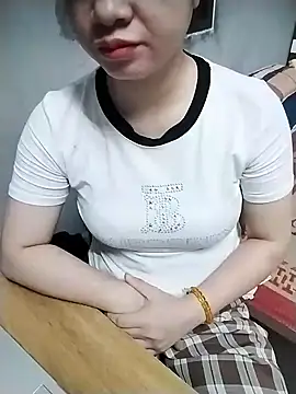 Snapshot of Mie_rose chatting on 03/02/26, 01:41 Mie rose online show from 03/02/26, 01:41