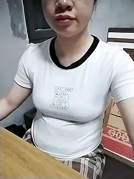 Snapshot of Mie_rose chatting on 03/02/26, 06:58 Mie rose online show from 03/02/26, 06:58