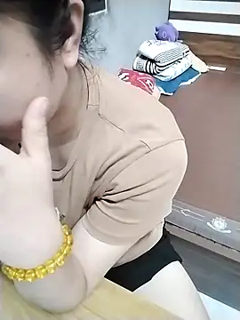 Mie rose online show from 04/15/26, 02:18