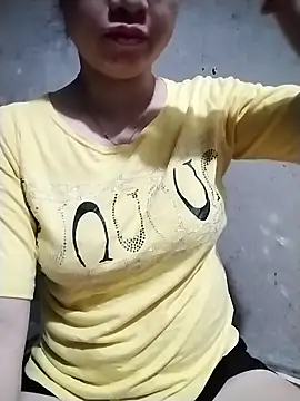 Snapshot of Mie_rose chatting on 06/08/26, 02:17 Mie rose online show from 06/08/26, 02:17