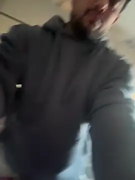 Rodrigopraba online show from 03/18/26, 07:55