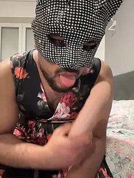 Rodrigopraba online show from 05/05/26, 07:38