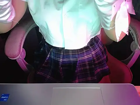 ahoa Tk online show from 10/15/25, 05:02