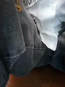 ahoa Tk online show from 11/14/25, 05:06