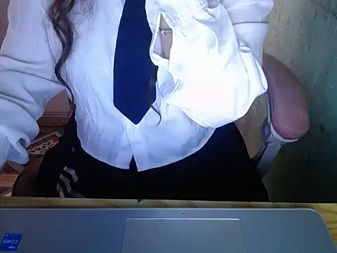 ahoa Tk online show from 02/15/26, 06:21