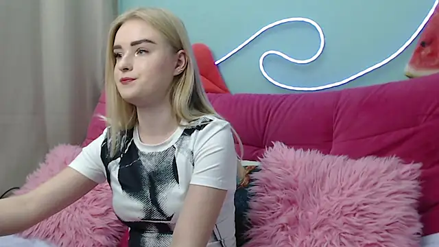 SofySofty online show from 11/21/25, 05:39