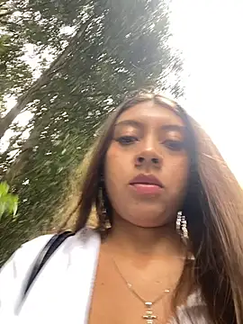 Sara-cooper2 online show from 09/10/25, 03:45