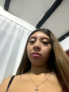 Sara-cooper2 online show from 01/08/26, 03:42