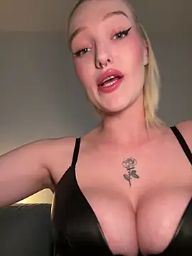 lovecassyrose online show from 03/22/26, 09:56