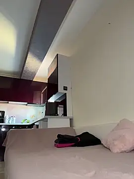 Baby Eva23 online show from 04/01/26, 01:52