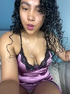 SophieD online show from 04/02/26, 12:36