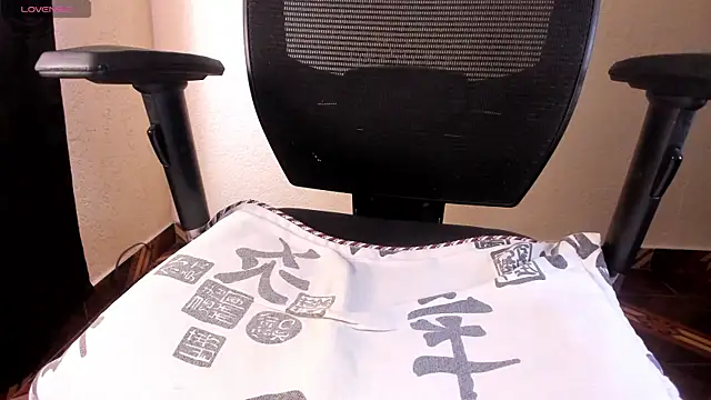 kaifas dirty online show from 04/17/26, 07:28