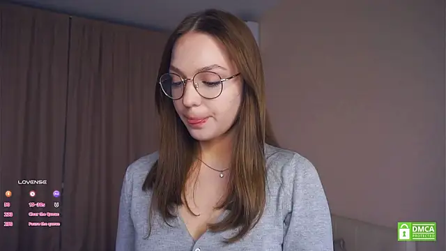 NguyetHankey online show from 09/19/25, 03:34