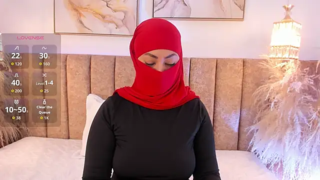 azza   online show from 11/21/25, 12:04