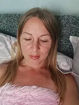 LunaSugarX online show from 09/17/25, 02:52