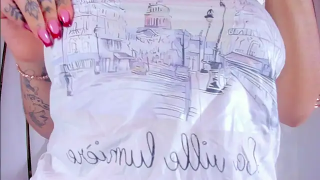 bonnie sm online show from 11/12/25, 07:35