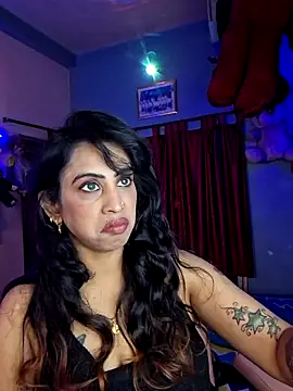 Love Beauty01 online show from 04/06/26, 07:04