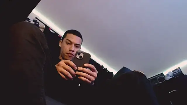 AlphaMasterXxx online show from 09/15/25, 04:23