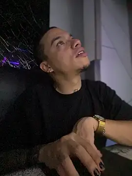 AlphaMasterXxx online show from 11/01/25, 06:26