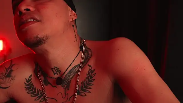 AlphaMasterXxx online show from 04/04/26, 04:55