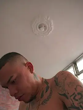 AlphaMasterXxx online show from 06/17/26, 02:51