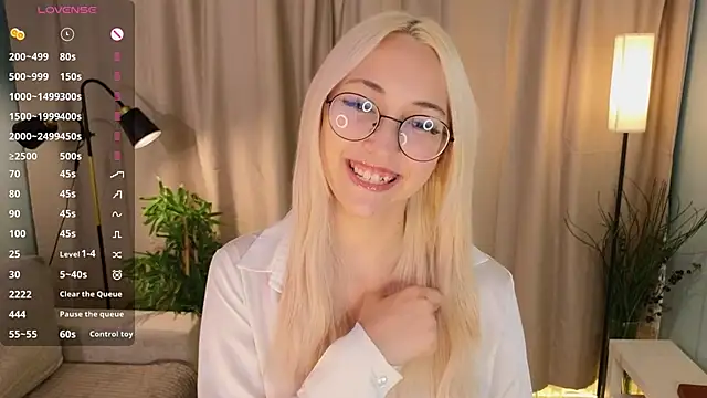 Snapshot of Marry_sharp chatting on 09/27/25, 09:09 Marry sharp online show from 09/27/25, 09:09