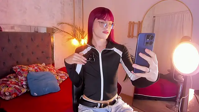 mysterius boy online show from 12/17/25, 09:32