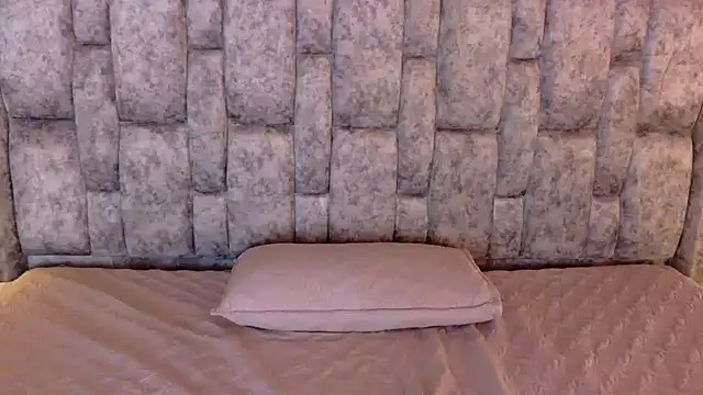 Lizbeth Rouse online show from 01/09/26, 11:13