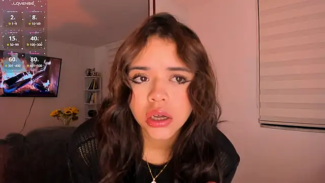 NikaVelvet1 online show from 11/24/25, 11:37