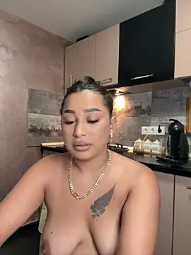 Snapshot of JaneetDeea chatting on 09/20/25, 10:33 JaneetDeea online show from 09/20/25, 10:33