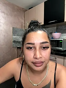 Snapshot of JaneetDeea chatting on 10/05/25, 10:18 JaneetDeea online show from 10/05/25, 10:18