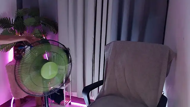 pinkcock froi2305 online show from 01/08/26, 05:32