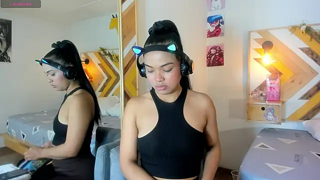 SoleneFontaine online show from 10/10/25, 11:53