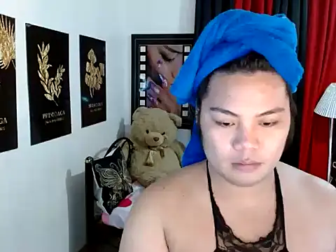 Snapshot of TSbrianaHugeCock chatting on 05/03/26, 01:39 TSbrianaHugeCock online show from 05/03/26, 01:39