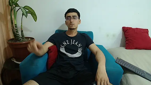 versatileguuy online show from 04/17/26, 10:57