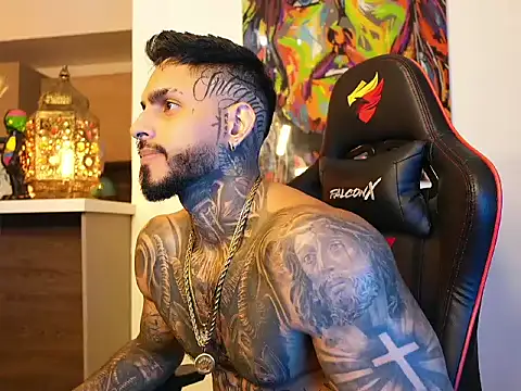 logan hugh8 online show from 10/02/25, 01:23